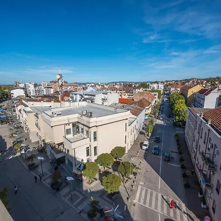 Aparthotel Monelly - Pesacka Zona 4*