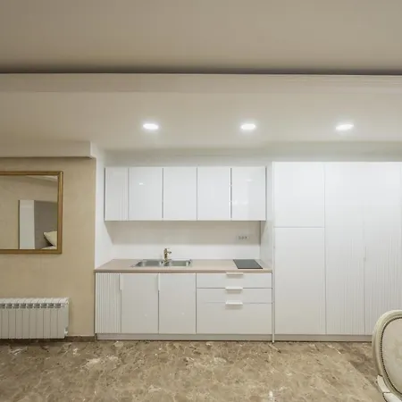 Monelly - Pesacka Zona 4* Loznica