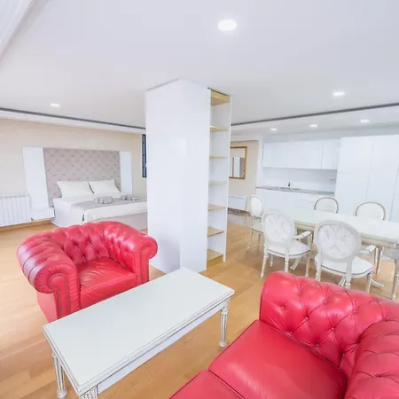 Apart Otel Monelly - Pesacka Zona Loznica