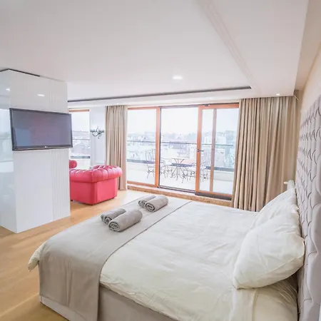 Aparthotel Monelly - Pesacka Zona Loznica