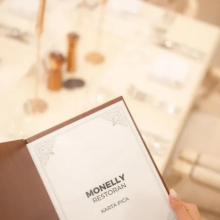 Aparthotel Monelly - Pesacka Zona